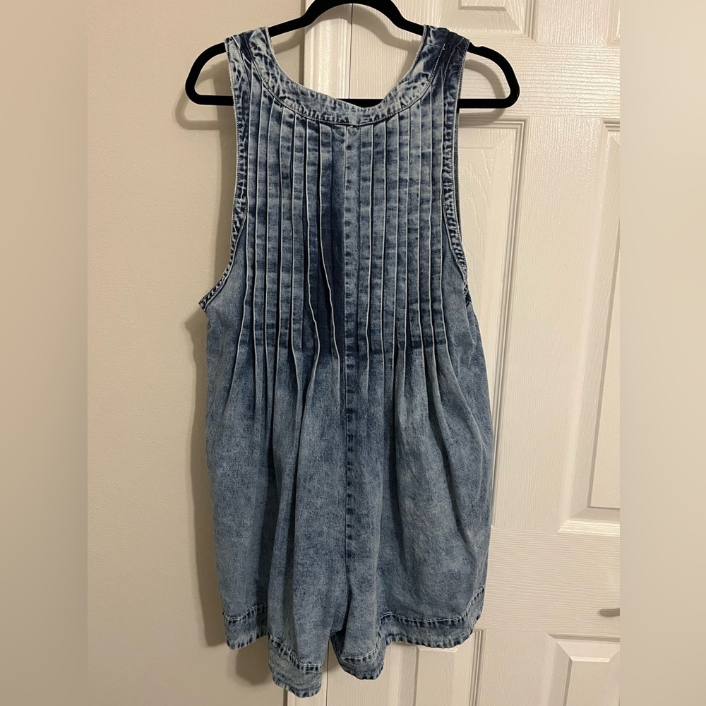 Denim Pleated Romper - Picture 3 of 4